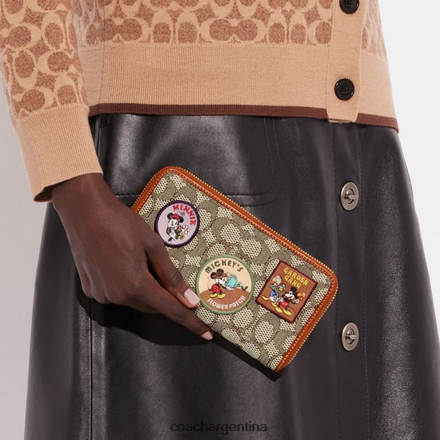 Coach mujer Cartera con cremallera en forma de acordeón de disney x coach en jacquard textil característico con parches b4/cacao bruñido amb L82882326